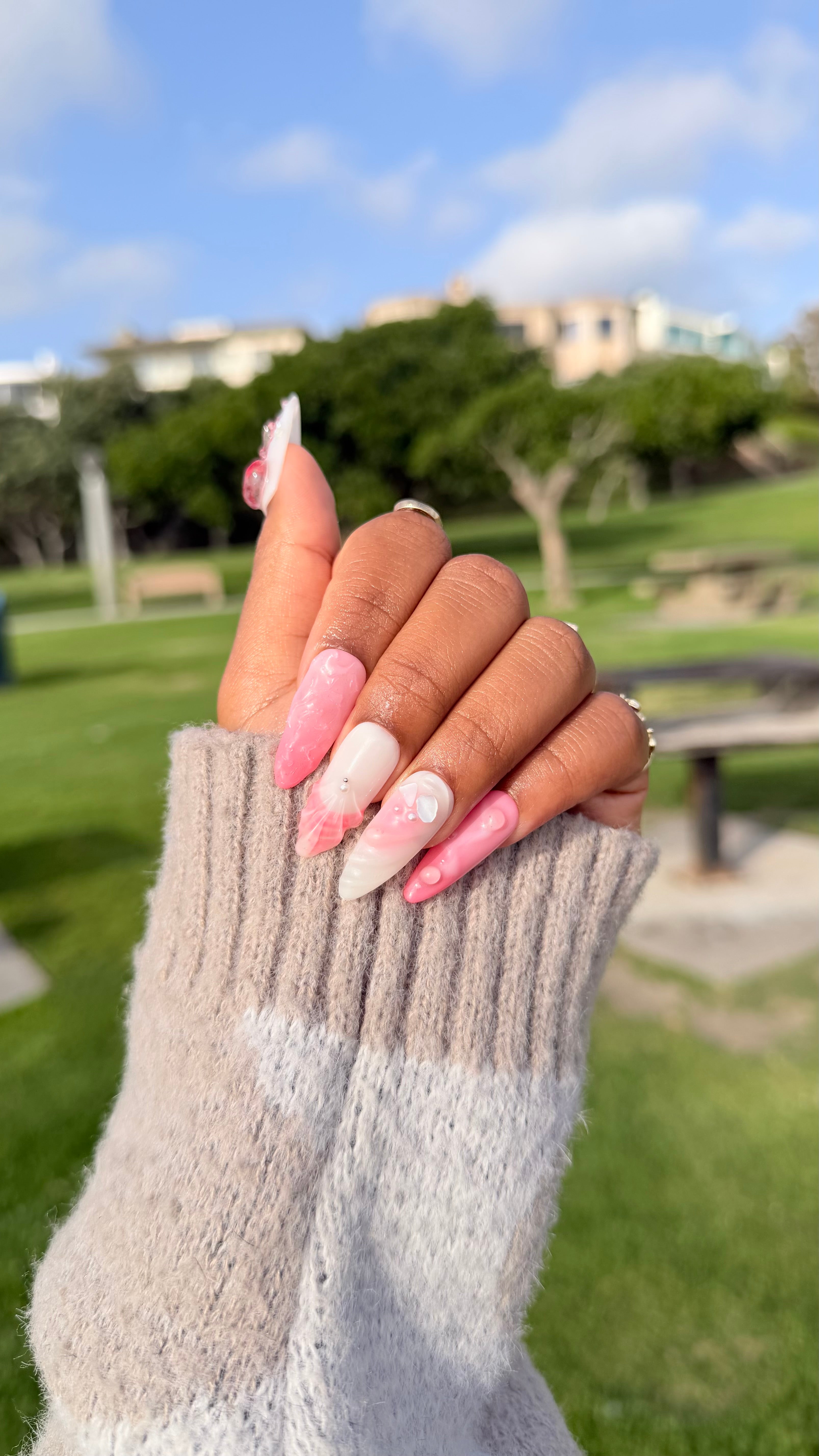 pink white almond
